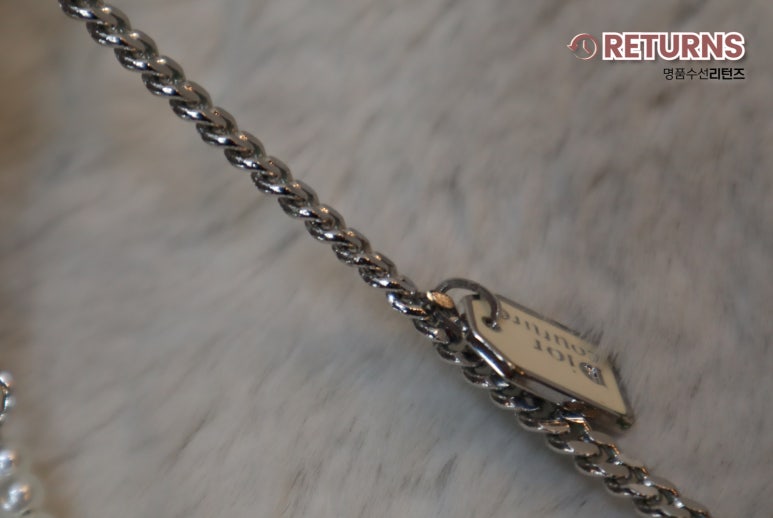 디올 진주 목걸이 진주 복원·장식 광택 · 수선 후 · 체인