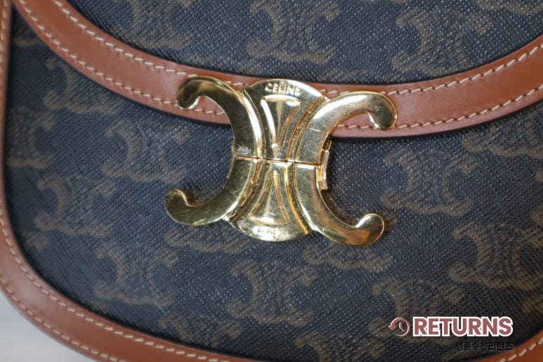셀린느 베사체 트리오페 장식 도금 · 수선 전 · 트리오페 장식