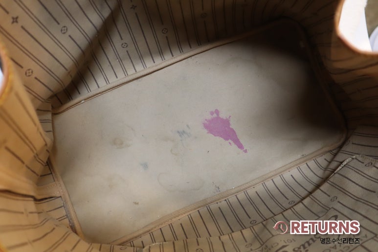 루이비통 네버풀 생지가죽·안감 바닥 교체 · 수선 전 · 안감 바닥